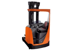 Висотний штабелер BT RRE 250H